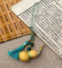 Yunxiu Mugwort & Osmanthus Charm