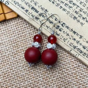 Peony Essence, Silver · Fine Strand