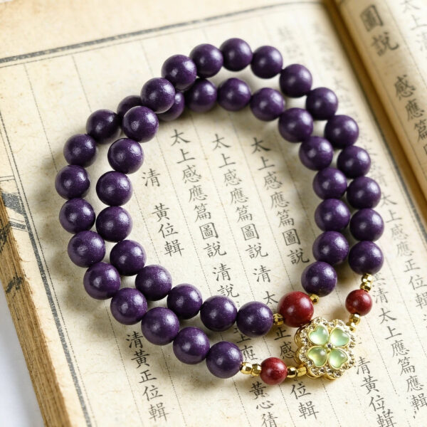 Double Loop with Nine Purple Fragrance+ Four Leaves Grass